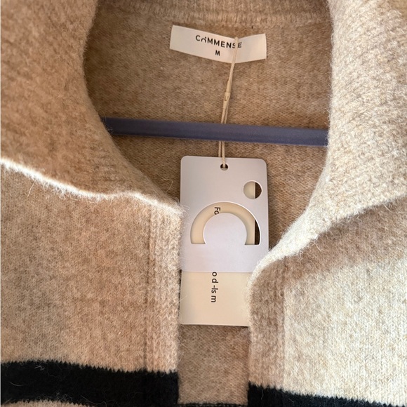 SOLD🚫 Commence Oversized Striped Sweater - Picture 6 of 9